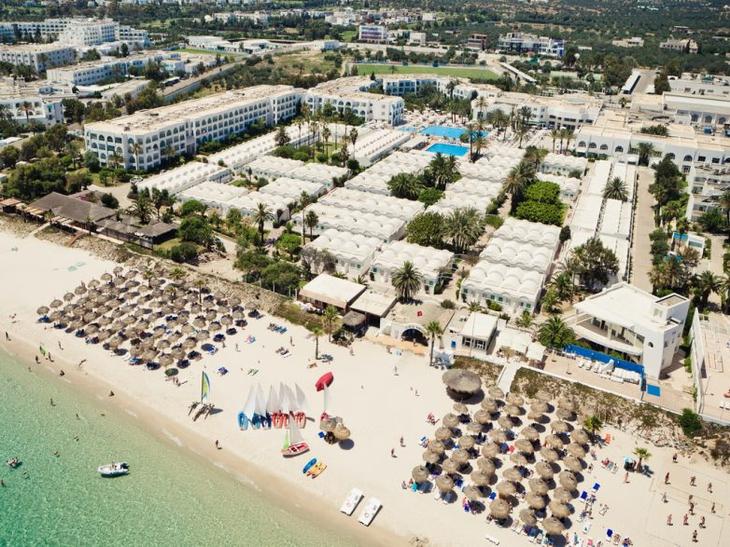 Манящие пляжи Туниса