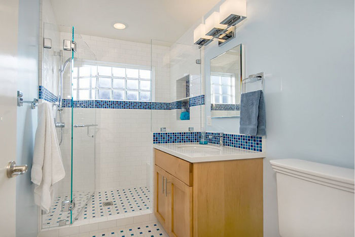 Потрясающие превращения 19 ванных комнат: фото до и после