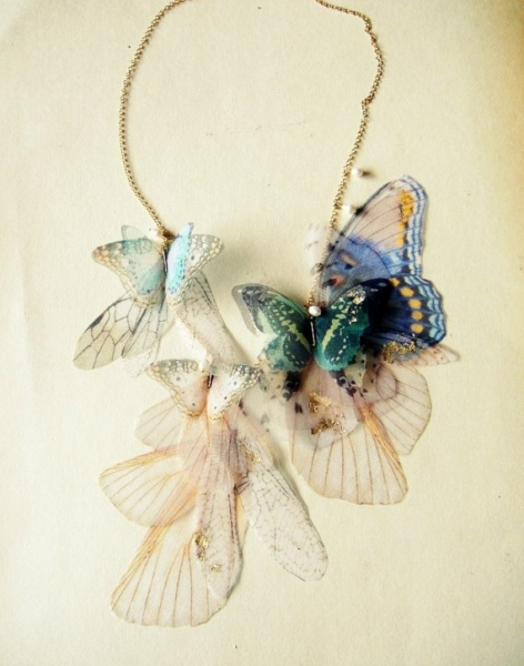 Потрясающие украшения из бабочек. Это нечто!