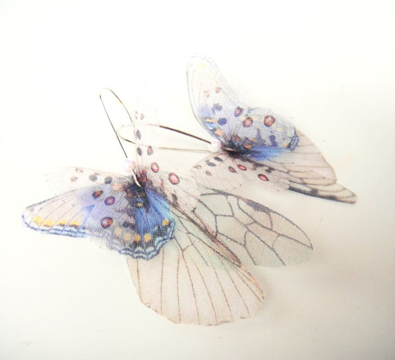 Потрясающие украшения из бабочек. Это нечто!