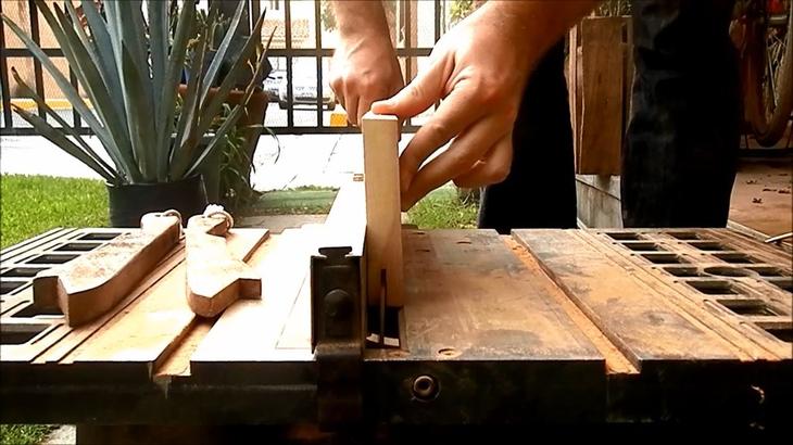 Строим будку для собаки: 10 пошаговых инструкций на фото