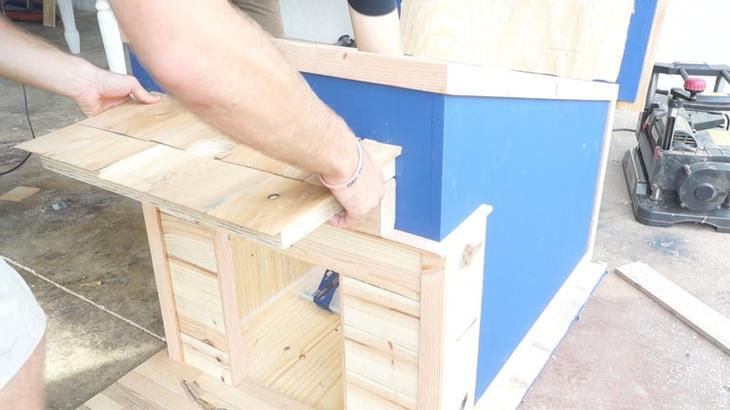 Строим будку для собаки: 10 пошаговых инструкций на фото