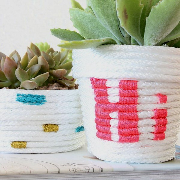 Украшаем скучные цветочные горшки: из джута, шпагата и веревки