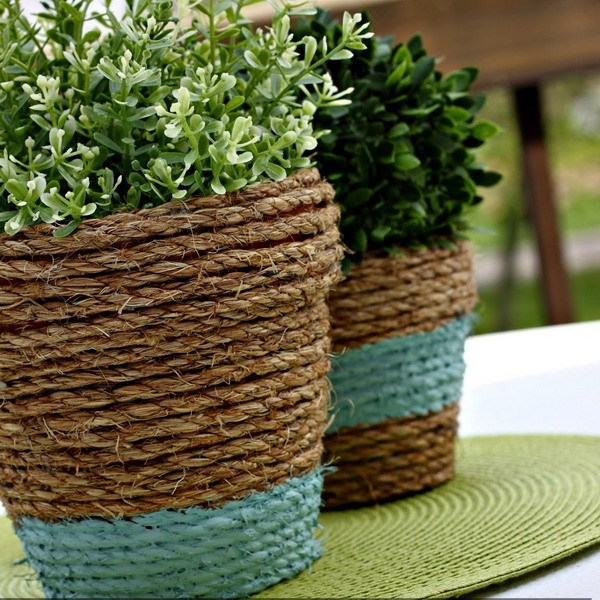 Украшаем скучные цветочные горшки: из джута, шпагата и веревки