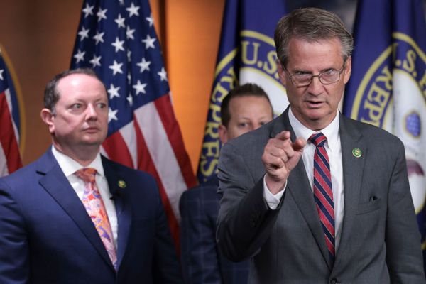 «Нельзя бояться». Конгресс требует от военных раскрыть правду о пришельцах. Пентагон уверяет, что ничего не скрывает