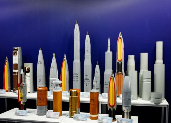 Зеленский приехал в Болгарию. Что он привезет оттуда для ВСУ?