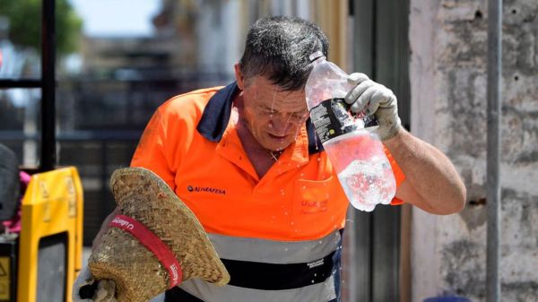 Мир изнемогает от жары. В США и Китае температура превысила 50 градусов Цельсия