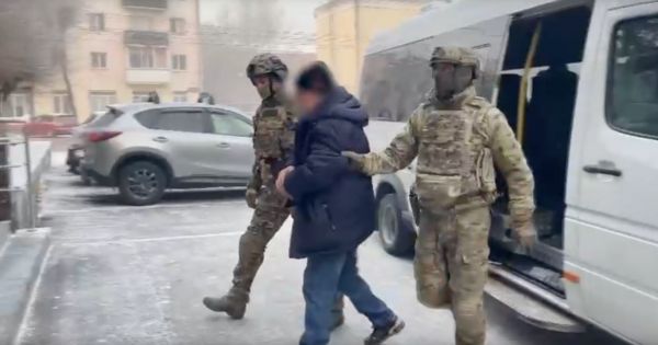 «Послужить родине интеллектуально». Как гражданского пилота в России судят по делу о госизмене из-за звонков украинцам