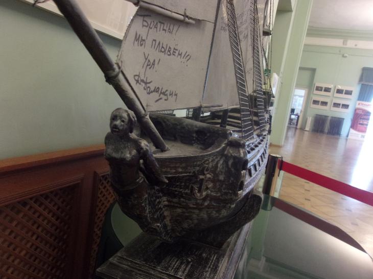 МЕЦЕНАТЫ ПОДЕЛИЛИСЬ ОПЫТОМ В ТЕАТРЕ