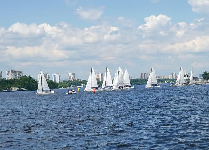 МОСКВА, РЕГАТА, ПАРУСА!