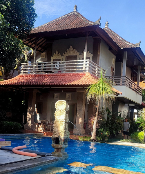 «Приходилось останавливаться, чтобы поплакать»: отрицательный отзыв об Индонезии