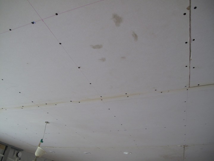 Ремонт старого домика в деревне.Продолжение..часть 2. МК.