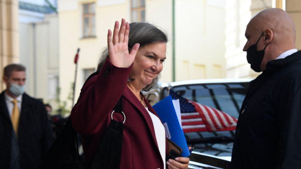 «Мы русские и мы не можем ошибаться». Как дипломаты потеряли влияние на Путина и не остановили войну