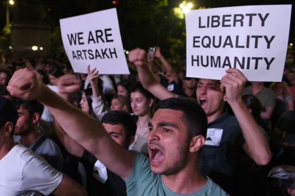 Во что уперлись переговоры по Карабаху между Азербайджаном и Арменией