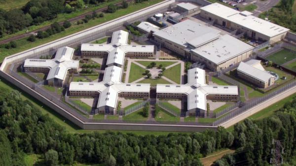 Британская медсестра, убивавшая младенцев, получила пожизненный приговор без права на помилование