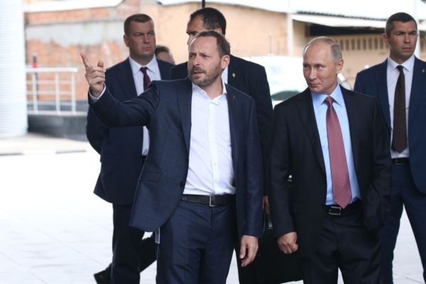 Основатель «Яндекса» Аркадий Волож выступил против войны в Украине. Повлияет ли это на судьбу компании?