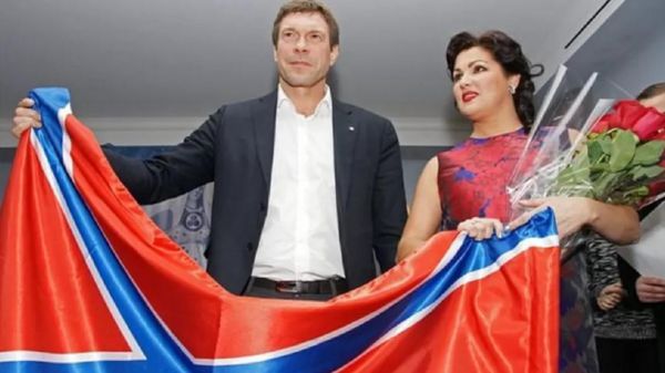 Российская певица Нетребко судится с главной оперой США из-за Путина и войны