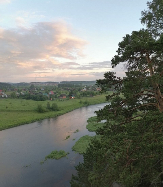 «Будете сидеть без воды и кипятить чайник»: противоречивый отзыв о базе «Чусовая» в Свердловской области