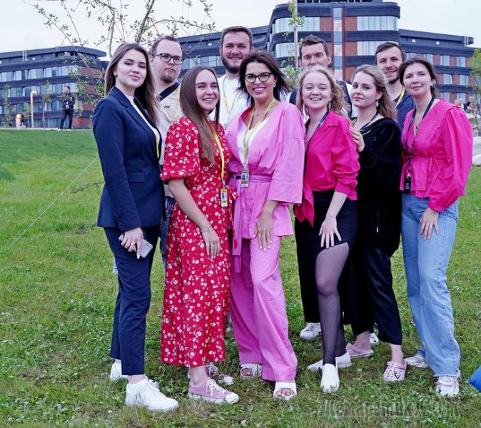 Даешь молодежь!