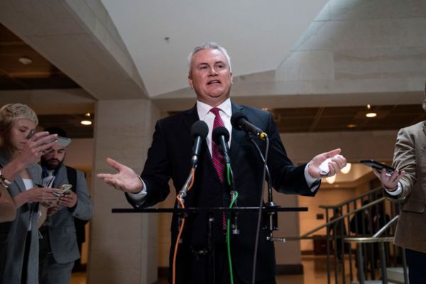 Импичмент Байдена: в чем республиканцы обвиняют президента США