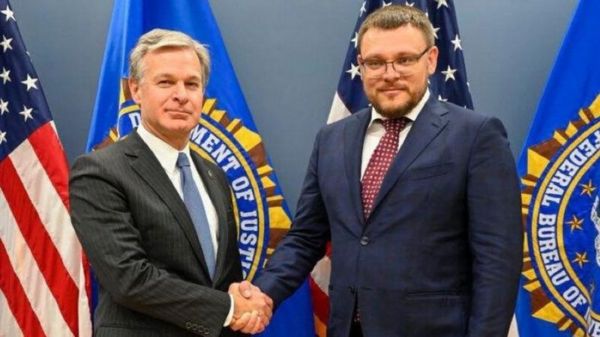 Конец эпохи или хитрая схема: что стоит за арестом Коломойского