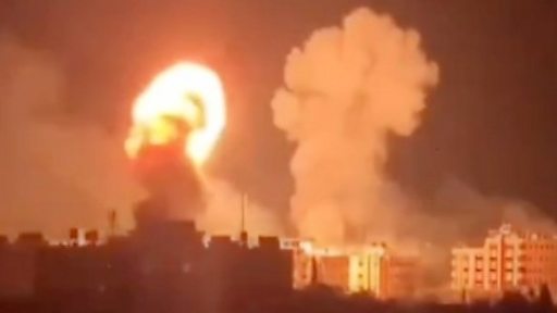 «У нас приказ бомбить. У вас есть два часа». Как стоматолог из Газы спас сотни соседей после предупреждения Израиля