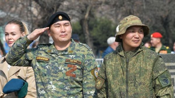 Пропасть между Тувой и Москвой: что известно о потерях разных российских регионов в Украине