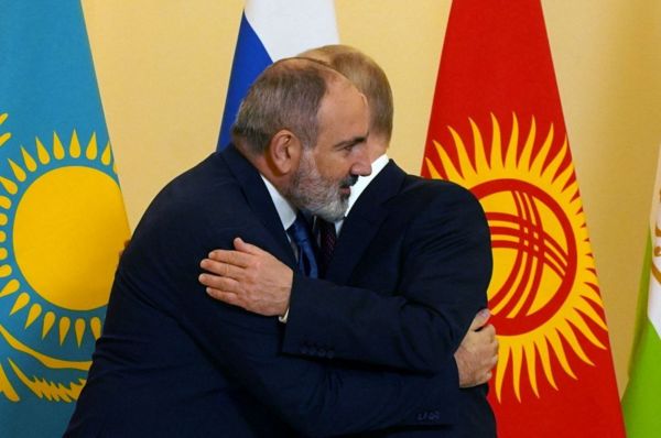 Не поворот на Запад, а диверсификация. Где Армения ищет поддержку после «предательства» России