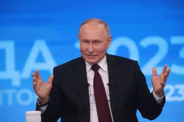 Год стратегической обороны. Может ли Украина выиграть навязанную Россией войну на истощение?