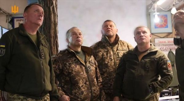 Недоотставка Залужного. Что мы знаем, чего не знаем и что будет дальше