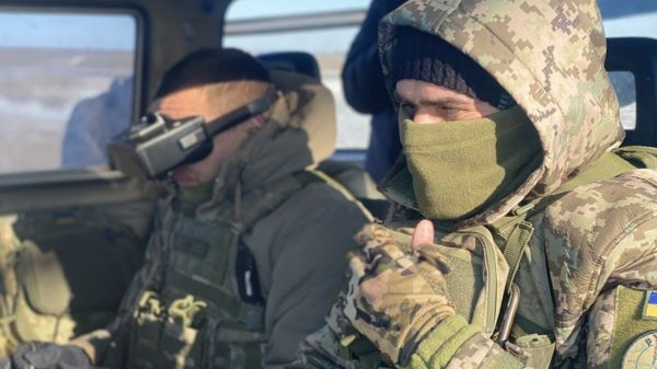 Война на Днепре: от дронов негде спрятаться ни россиянам, ни украинцам