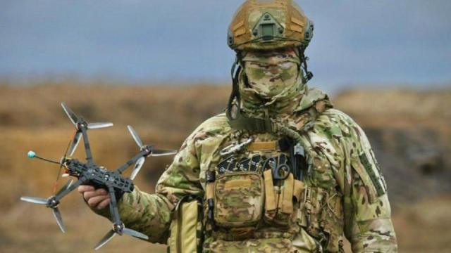 В украинскую армию можно попасть не только по призыву, но и по объявлению. И желающих много