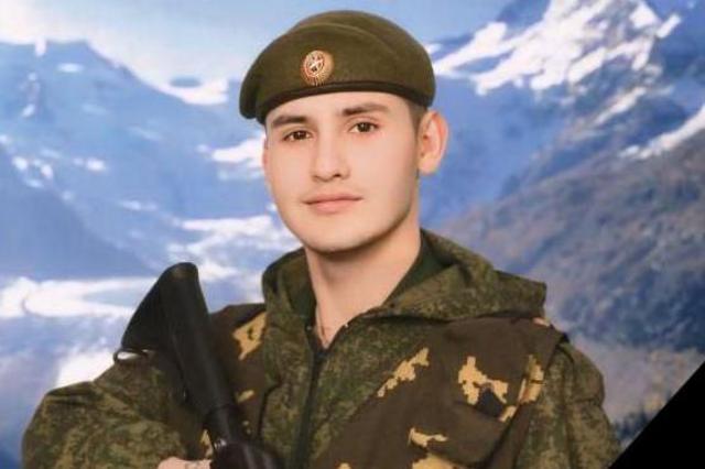 Число убитых в Украине российских военных растет из-за волновых атак. Что известно о потерях России к марту