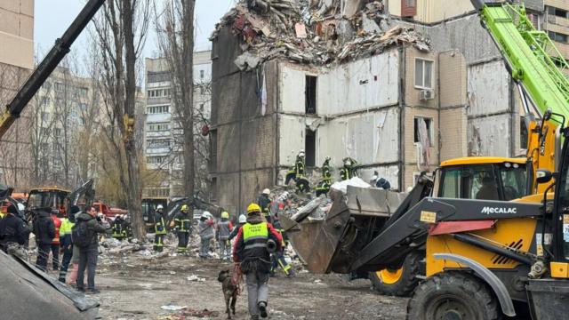 При ударе по Одессе частично разрушен жилой дом: погибли минимум восемь человек. Что известно