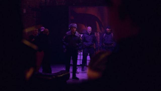 «Они приехали искать секс»: что стоит за рейдами силовиков на эротические вечеринки в России