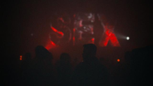 «Они приехали искать секс»: что стоит за рейдами силовиков на эротические вечеринки в России