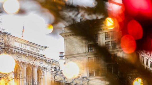 Передел собственности, ручное управление, дефицит кадров. Как война изменила экономику России