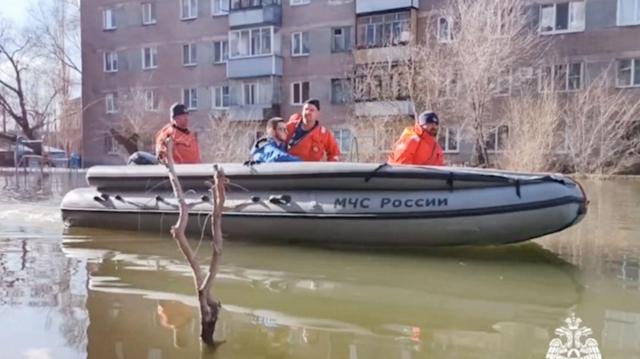 В нескольких районах Оренбурга объявлена эвакуация из-за паводка. Фото