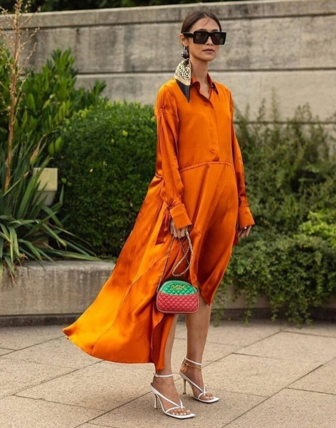 Если вы сомневаетесь, что платье вам к лицу, значит вы выбрали не свой фасон.