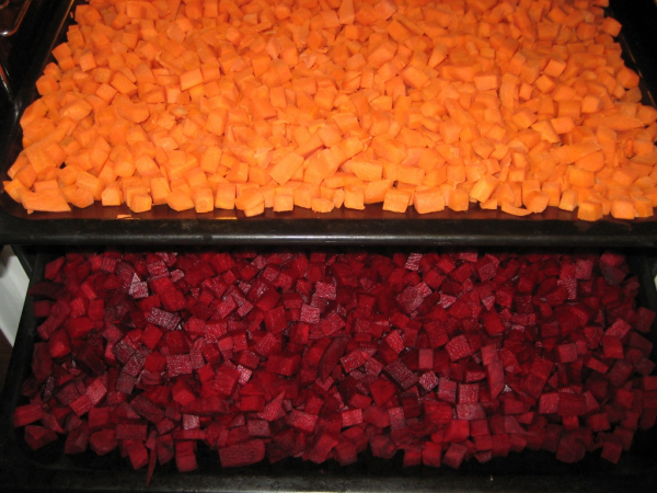 Лайфхаки, которые помогут правильно высушить и заморозить овощи и фрукты на зиму