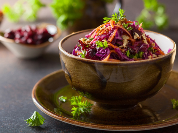 Какие салаты помогут в похудении летом: 6 идеальных рецептов Какие салаты помогут в похудении летом: 6 идеальных рецептов