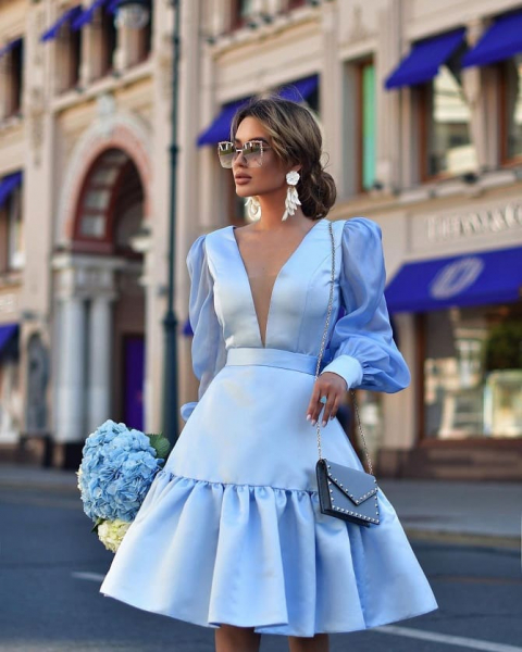 Модные голубые платья на лето 2024 года: актуальные фасоны Модные голубые платья на лето 2024 года: актуальные фасоны