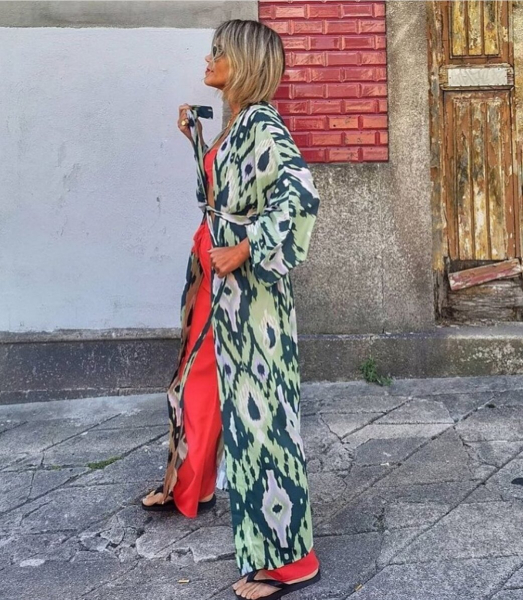 Как интересно и стильно носить лёгкую накидку летом. Многослойный образ. Как интересно и стильно носить лёгкую накидку летом. Многослойный образ.