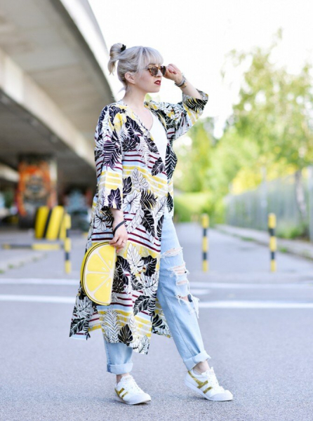 Как интересно и стильно носить лёгкую накидку летом. Многослойный образ. Как интересно и стильно носить лёгкую накидку летом. Многослойный образ.