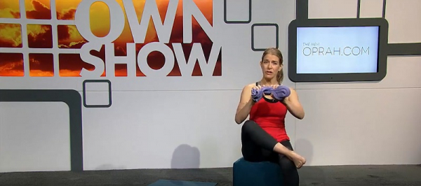 Если болят колени, следуйте инструкции: возьмите самое обычное махровое… Если болят колени, следуйте инструкции: возьмите самое обычное махровое…