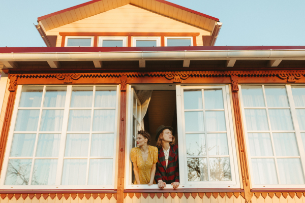 Что такое коттедж: плюсы и минусы, отличия от дома и дачи