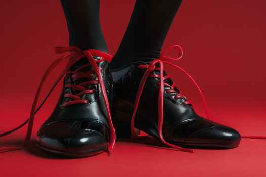 Жмет новая обувь? 5 простых способов растянуть ее в домашних условиях Жмет новая обувь? 5 простых способов растянуть ее в домашних условиях