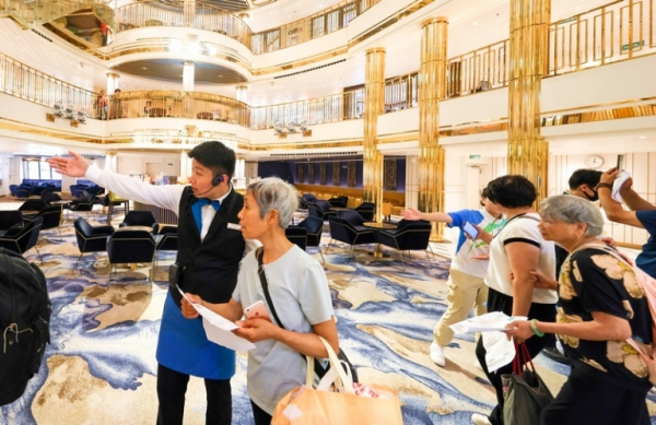 Круизный лайнер китайского производства принял на борт уже более 150 тысяч туристов Круизный лайнер китайского производства принял на борт уже более 150 тысяч туристов