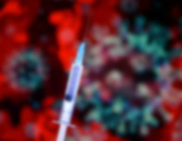 Болит голова после прививки от коронавируса Болит голова после прививки от коронавируса