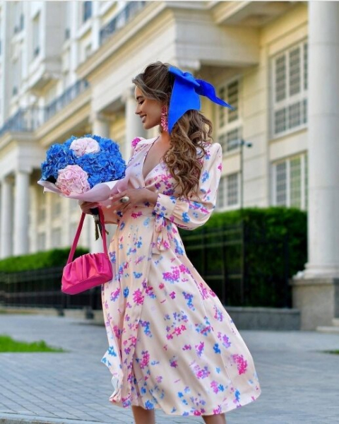 Если вы сомневаетесь, что платье вам к лицу, значит вы выбрали не свой фасон.